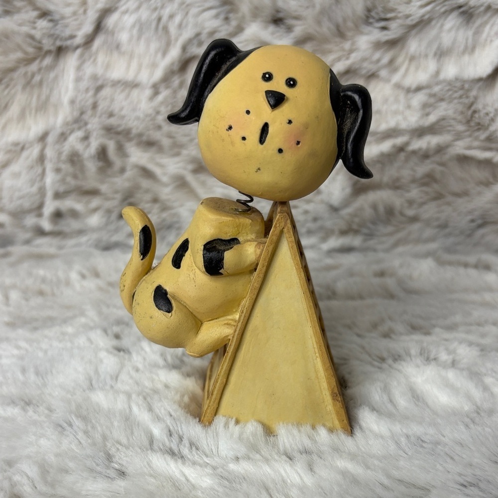 Bobble Head Dog Figurine. 4.5”